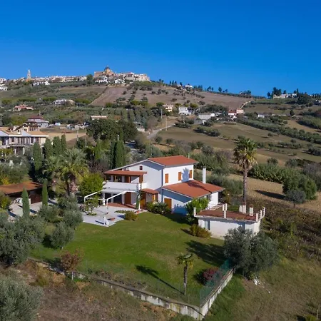 Villa La Marote Roseto Vacanza *